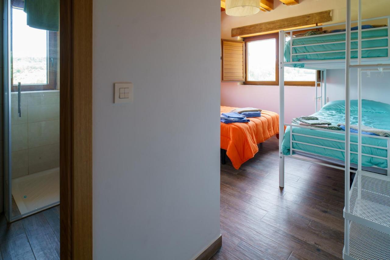 Casa Baramban Guest House Lasaosa Ngoại thất bức ảnh
